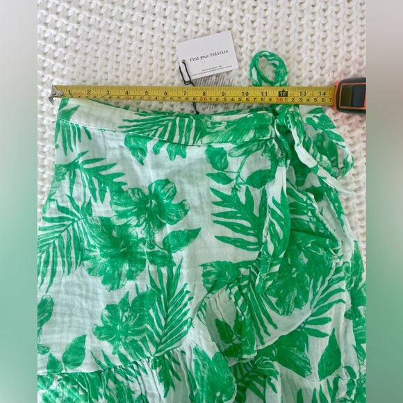 Felicite Palm Ruffle Guaze Wrap Mini Skirt - NWT - Picture 3 of 8